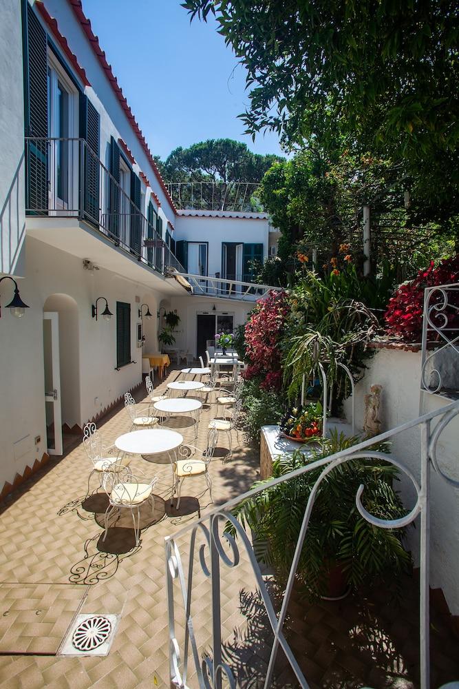 Hotel&residence Matarese Casamicciola Terme